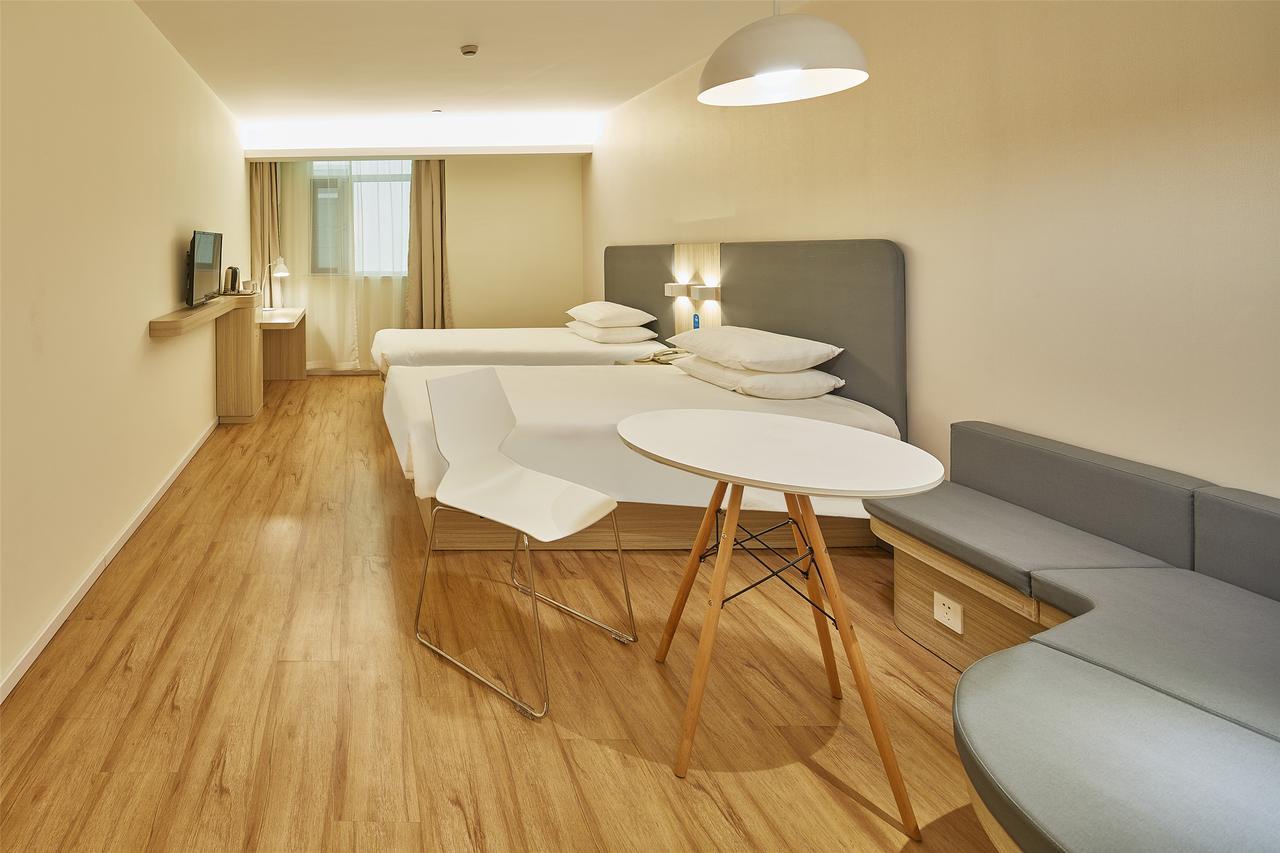 Hanting Hotel Qingdao Zhanqiao Railway Station 외부 사진
