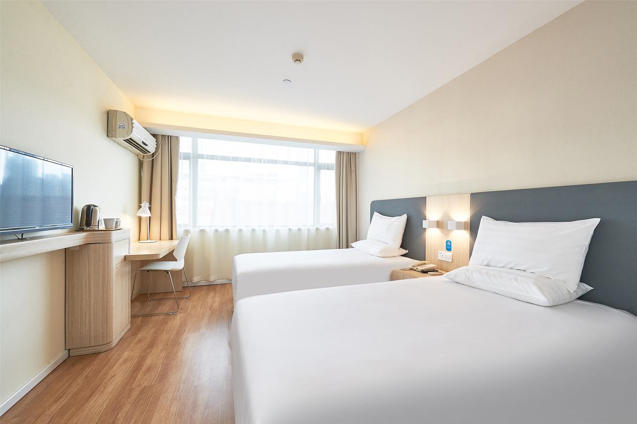 Hanting Hotel Qingdao Zhanqiao Railway Station 외부 사진