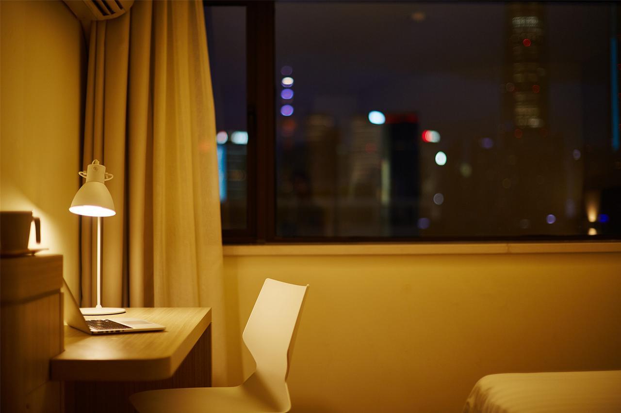 Hanting Hotel Qingdao Zhanqiao Railway Station 외부 사진