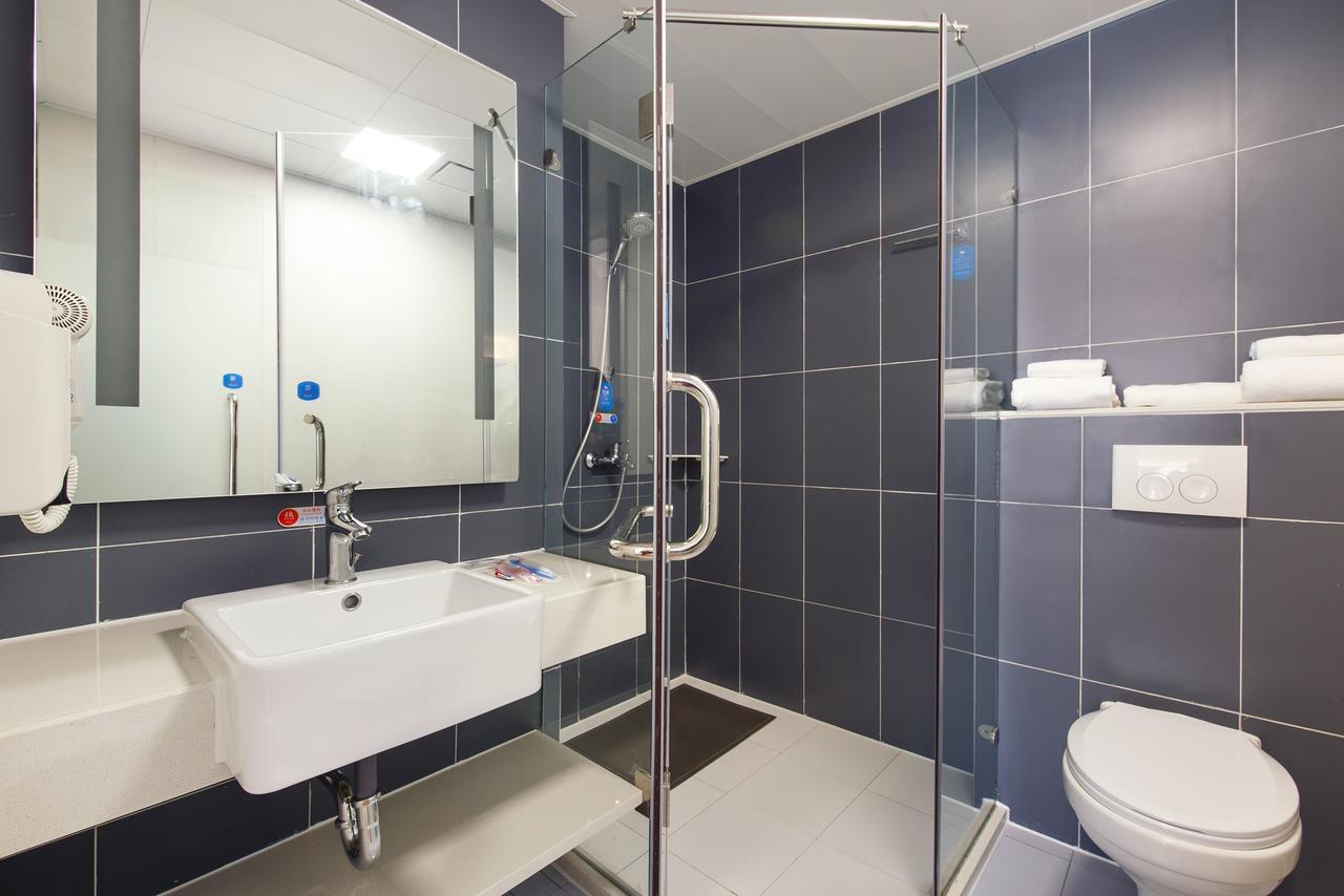 Hanting Hotel Qingdao Zhanqiao Railway Station 외부 사진